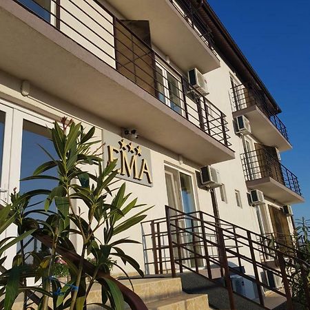 Ema Hotel Вама Веке Екстериор снимка